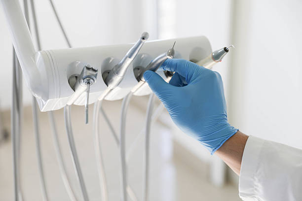 Professional Tooth Extraction technician working in Winnfield, LA